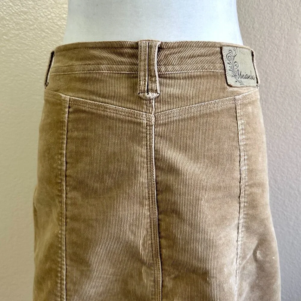 Union Bay Vtg 2000s Y2K Tan Corduroy A-line Skirt